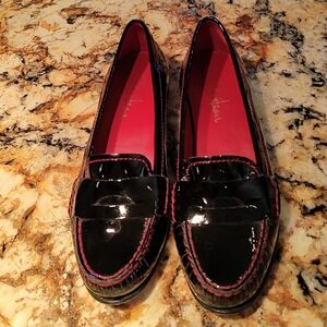 Cole Haan Black Patent Loafers with Red Interior SZ 8